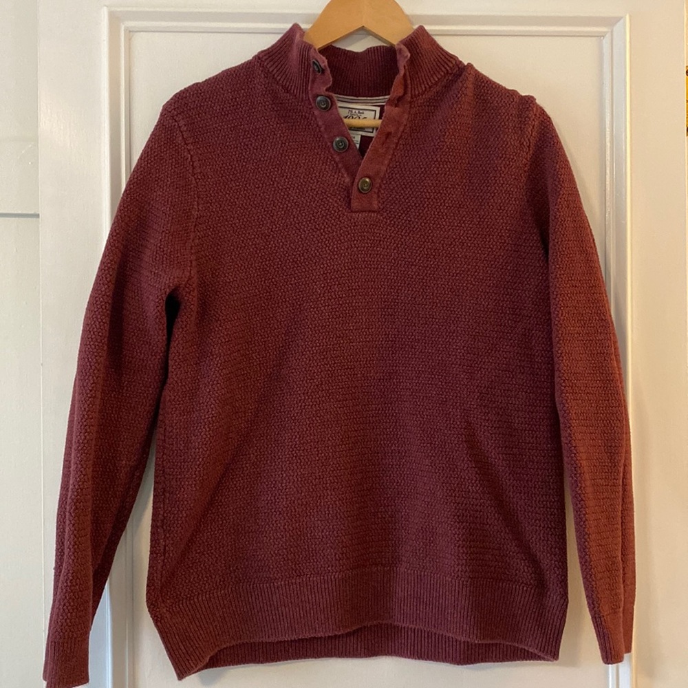 Jos A Bank sweater